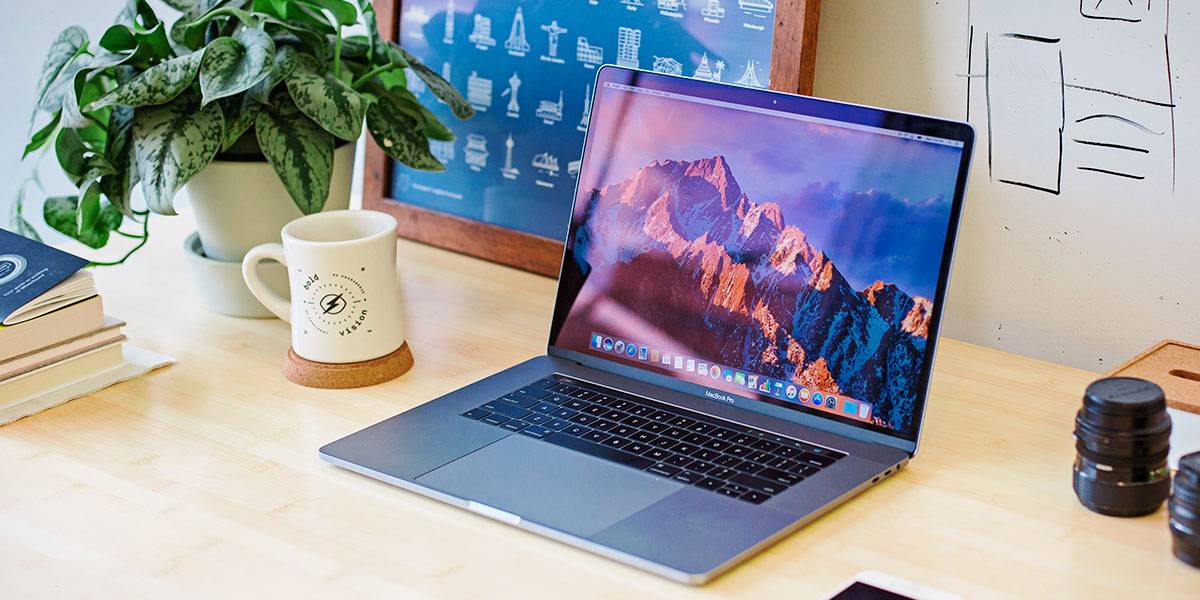 Business experts providing tailored project quotes